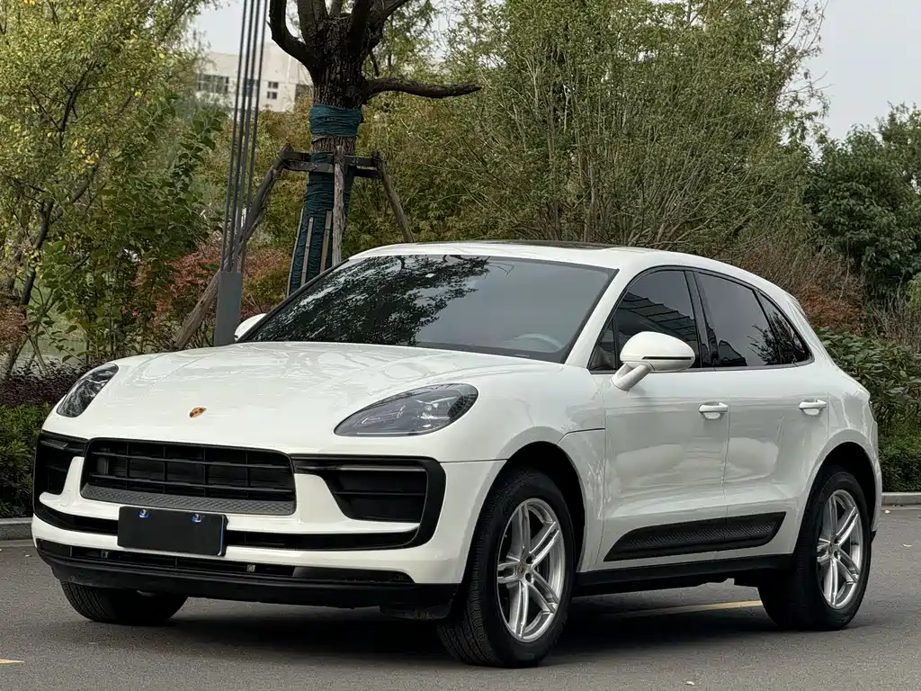 Porsche Macan 2022