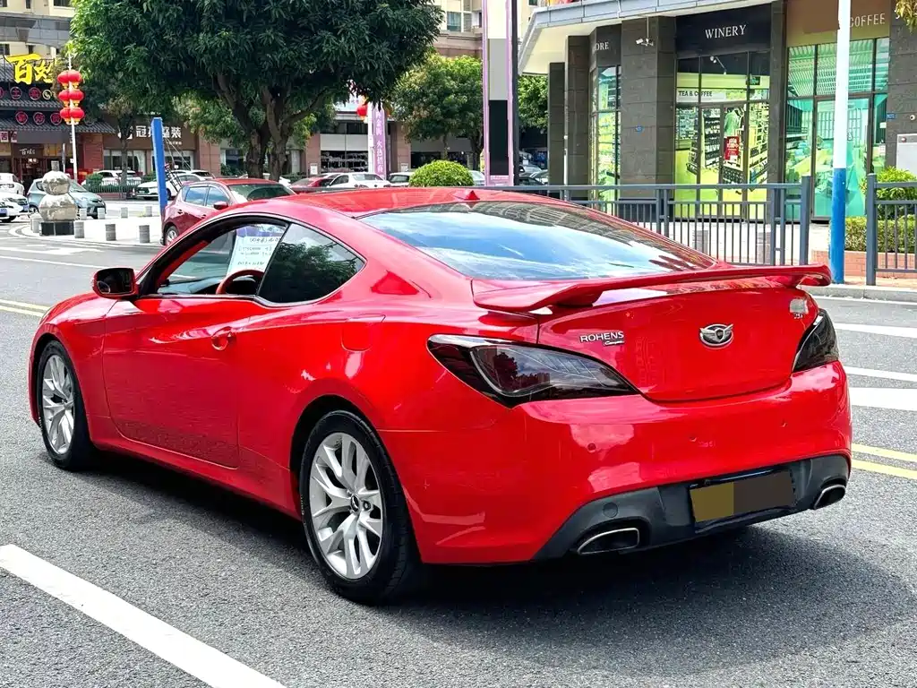Hyundai Genesis Coupe — миниатюра 9