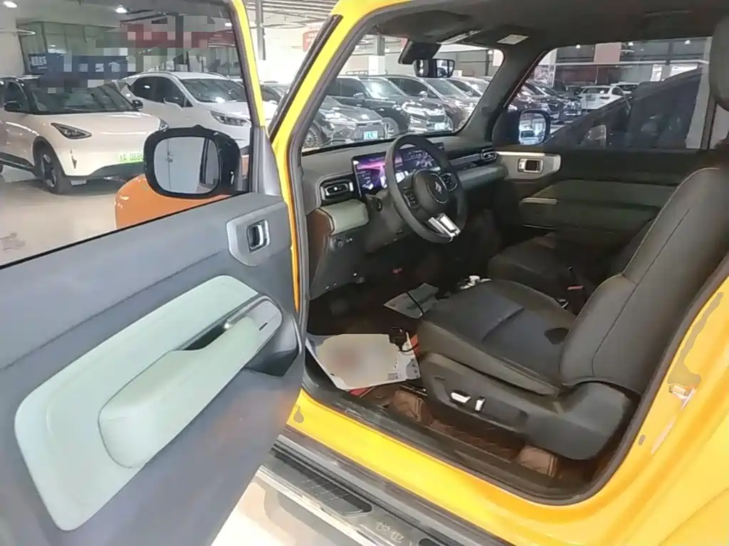 Baojun Yueye — миниатюра 12