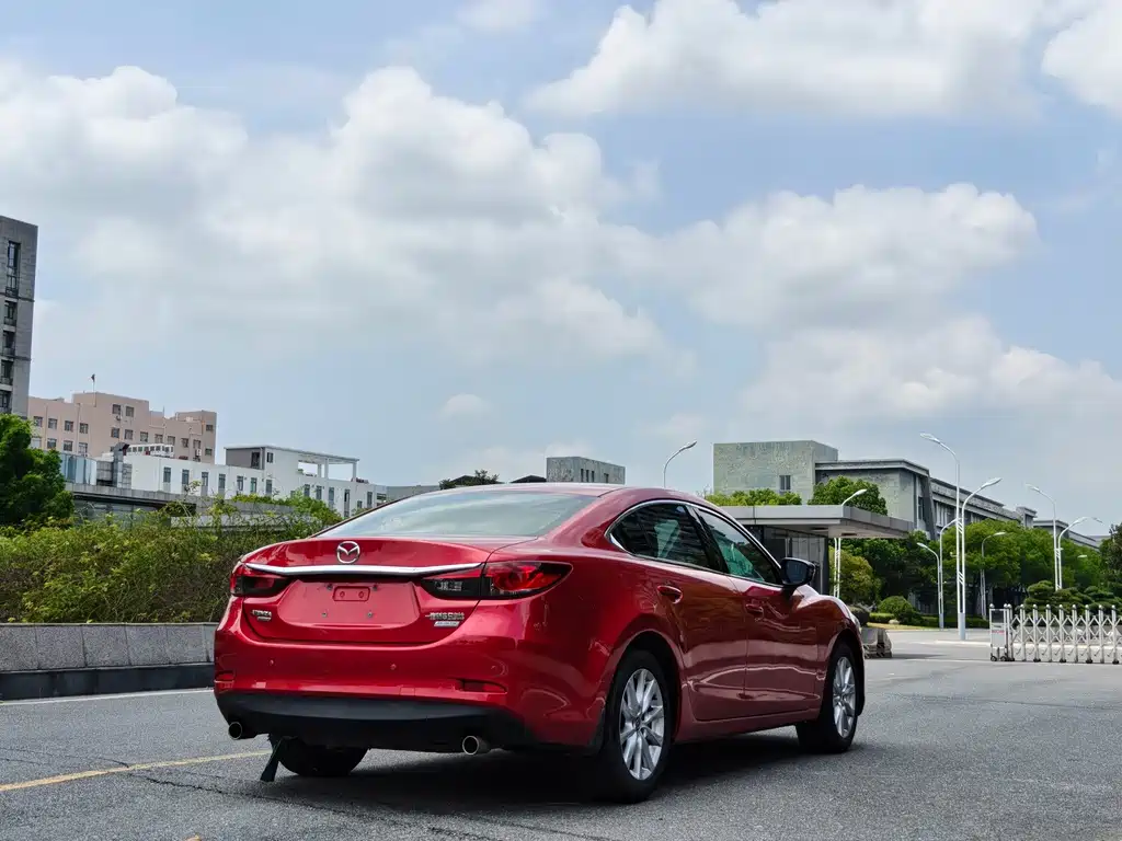 Mazda Atenza — миниатюра 9