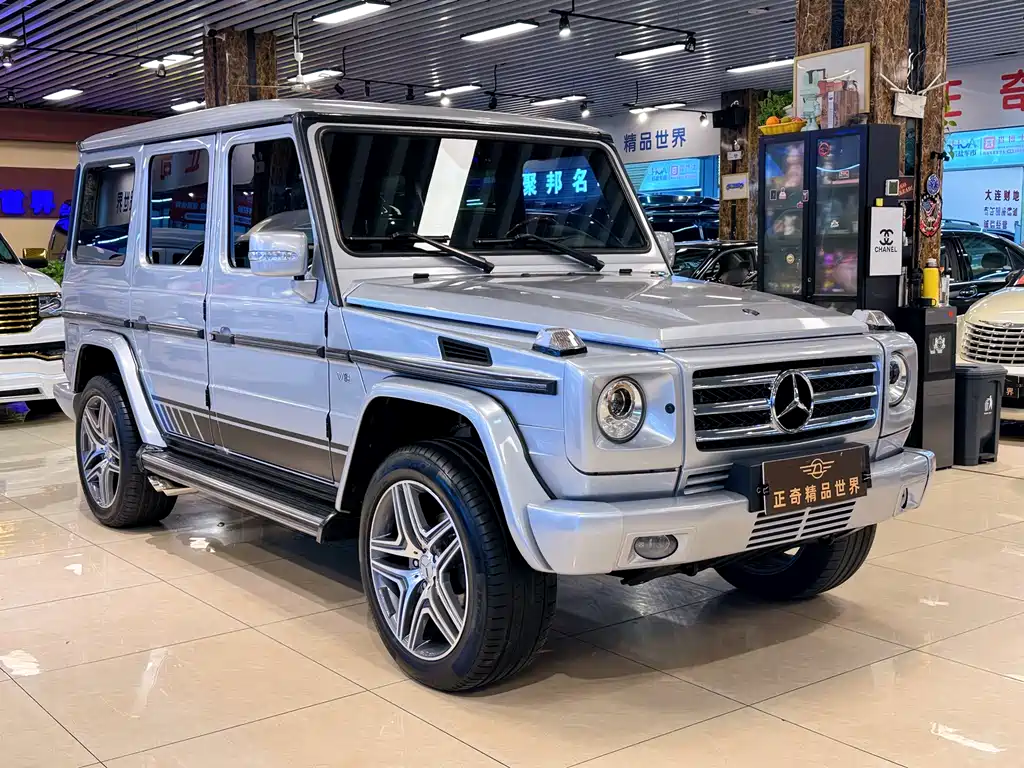 Mercedes-Benz G-Class 2011