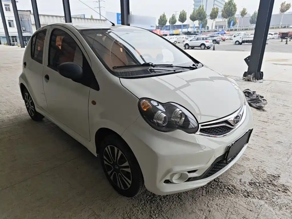 BYD F0 — миниатюра 4