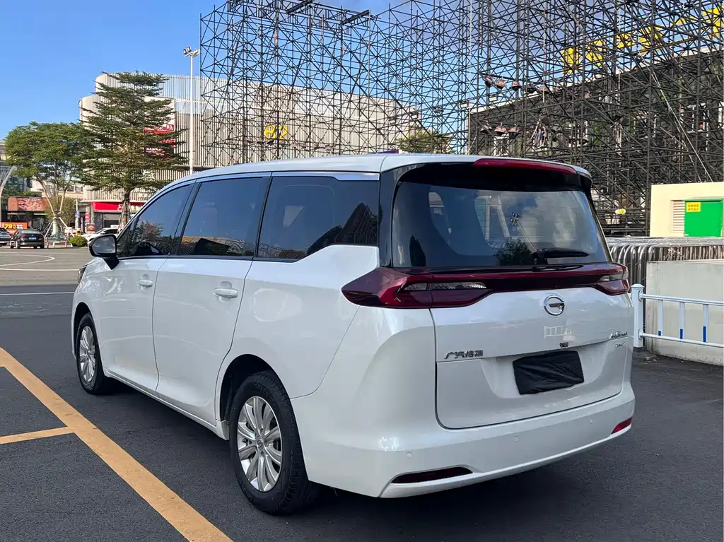 GAC Motor Trumpchi M6 - фото 4
