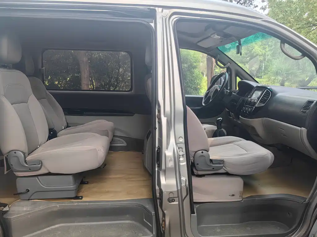 Forthing Lingzhi M3L 1.6L 7 seats Comfort Type, фото 6