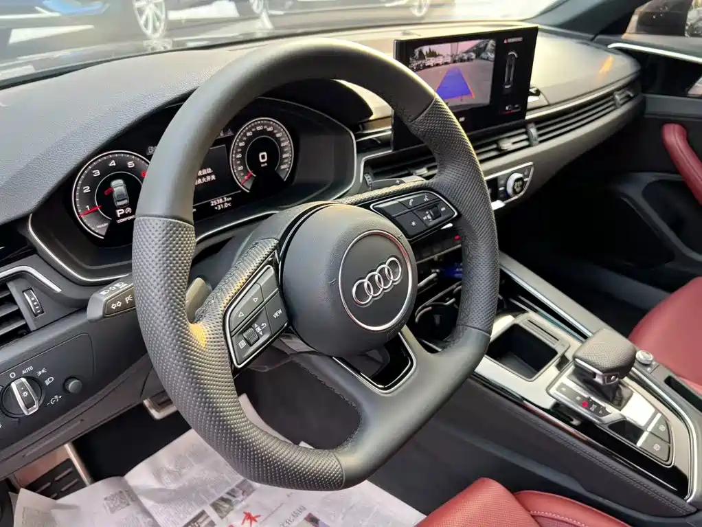 Audi A4L 2025 200 Enjoy 40 TFSI Luxury