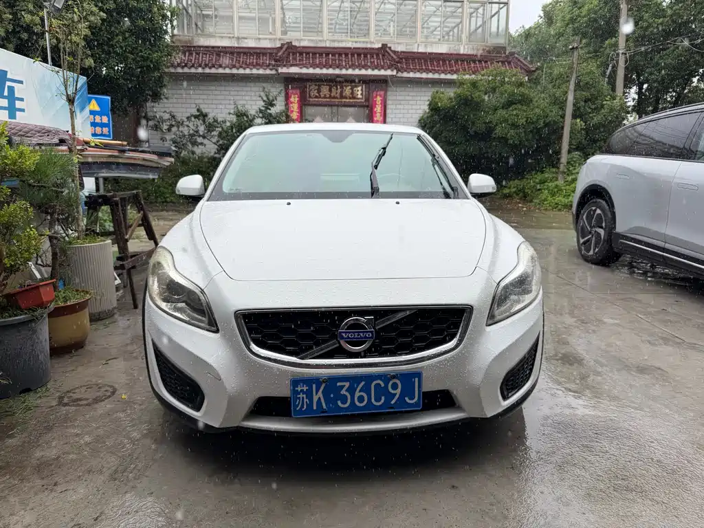 Volvo C30 — миниатюра 2