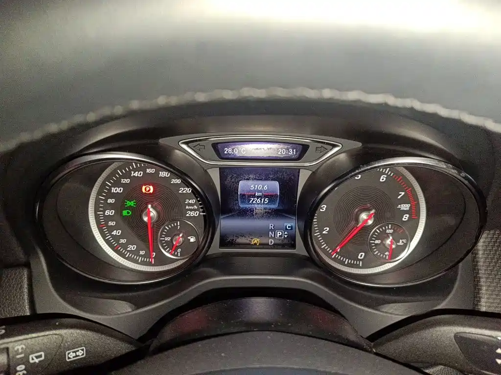 Mercedes-Benz GLA — миниатюра 12