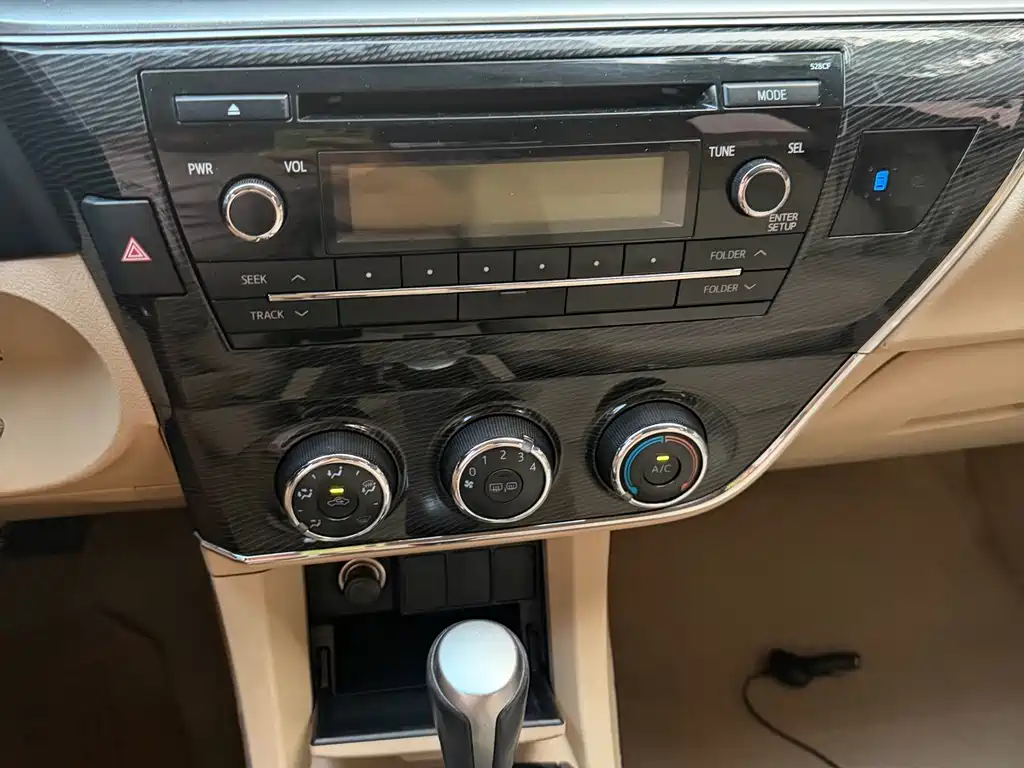 Toyota Corolla — миниатюра 11