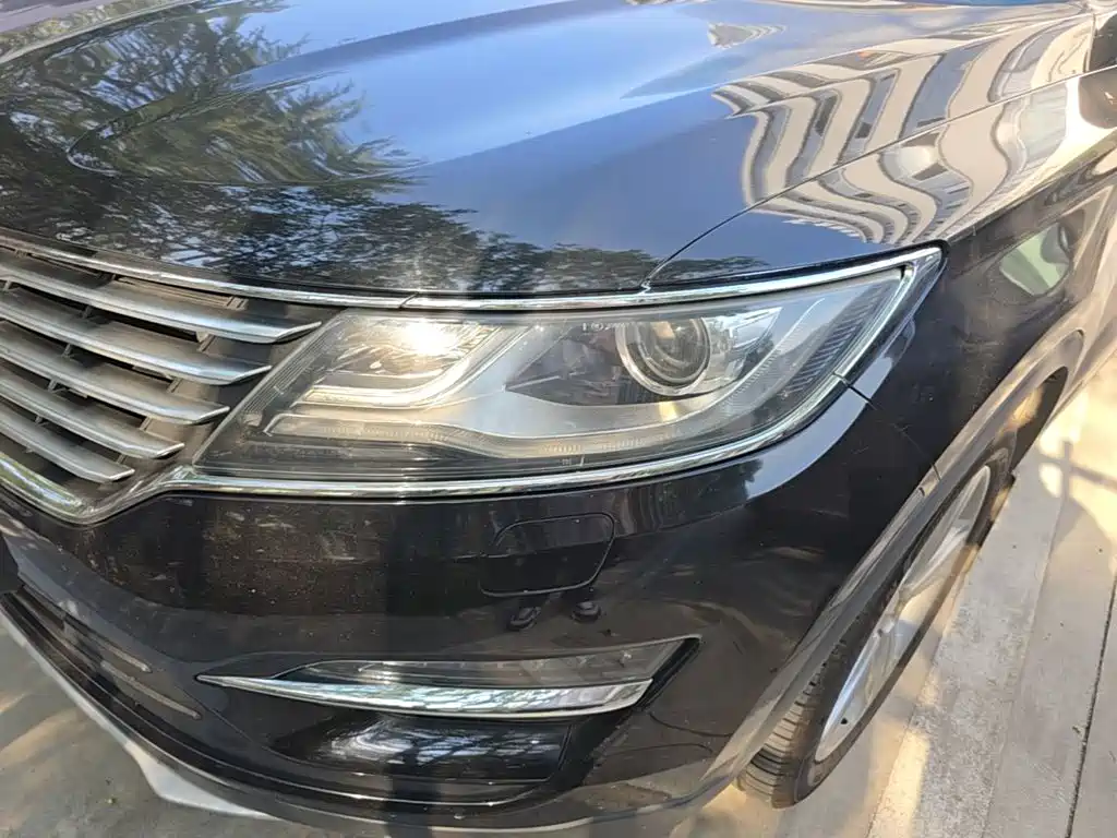 Lincoln MKC — миниатюра 24