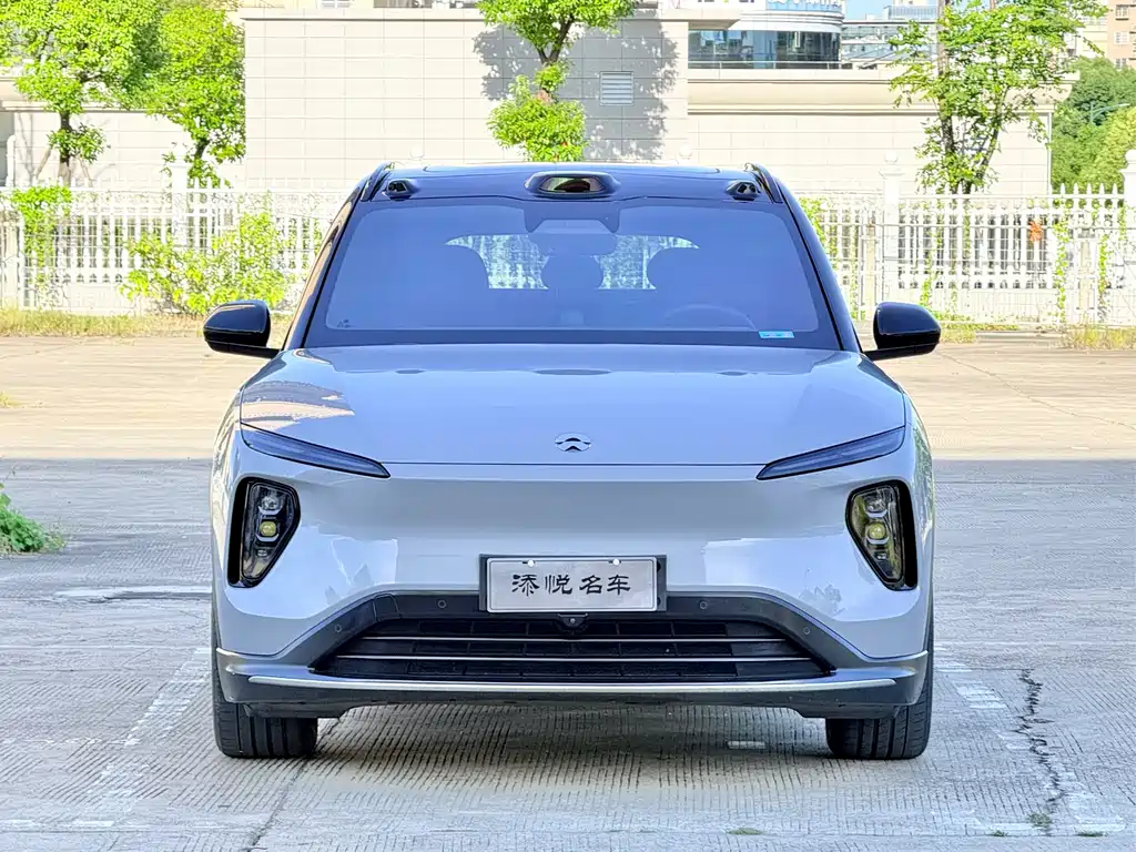 2023 Nio ES6 - zdjęcie 1 z 18
