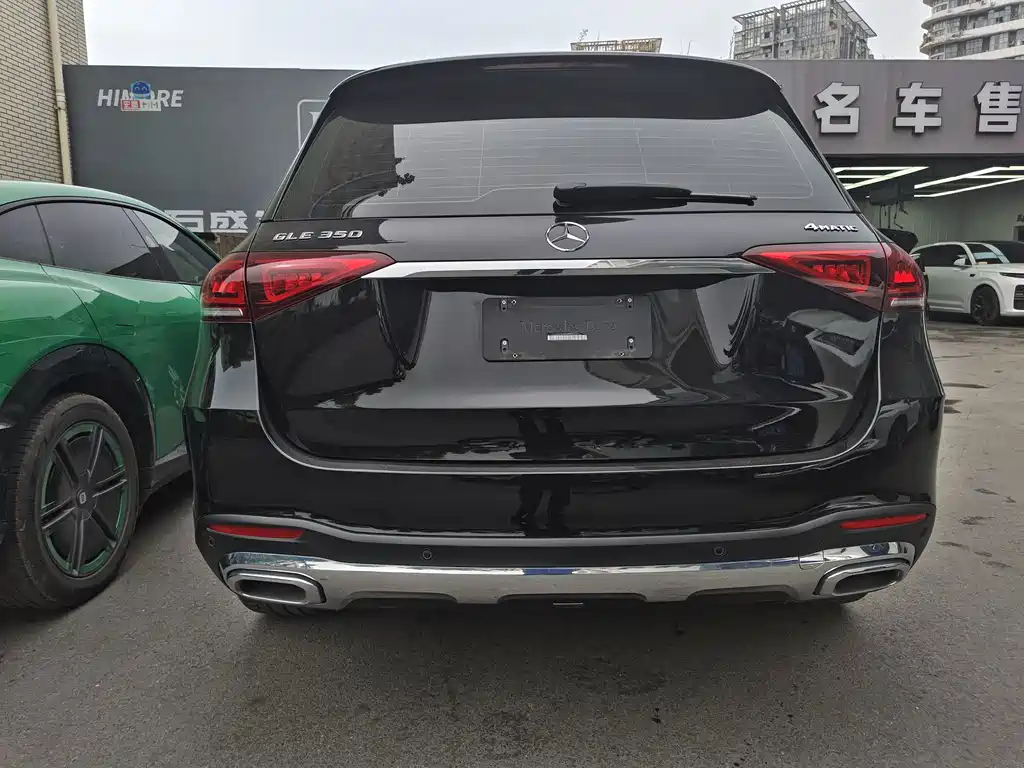 Mercedes-Benz GLE (Import) — миниатюра 8
