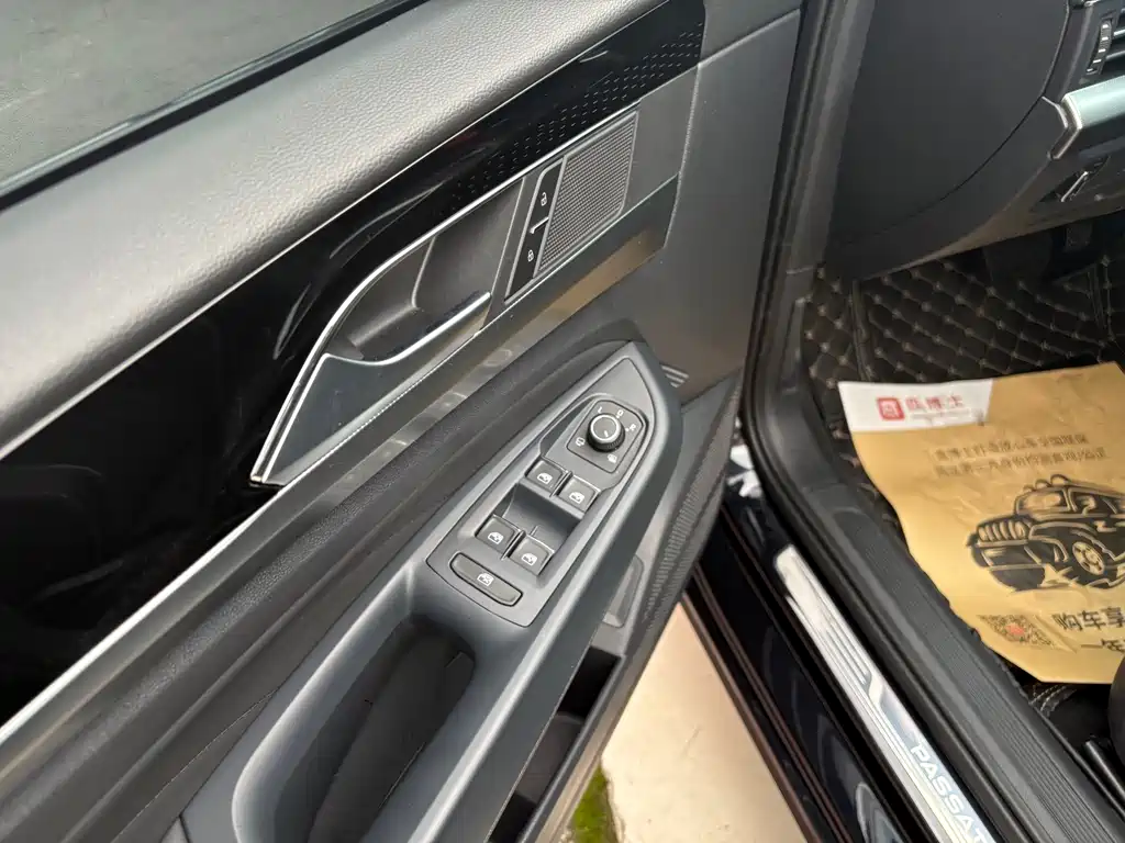 Volkswagen Passat 2022 330TSI Elite