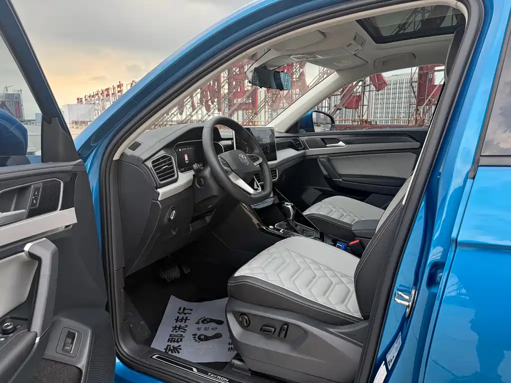 Volkswagen GTE PHEV - фото 28