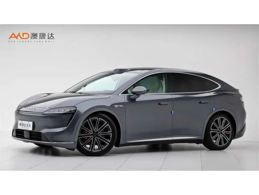 Luxeed Zhijie R7 2025