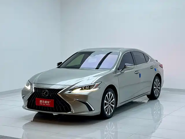 LEXUS ES 2022