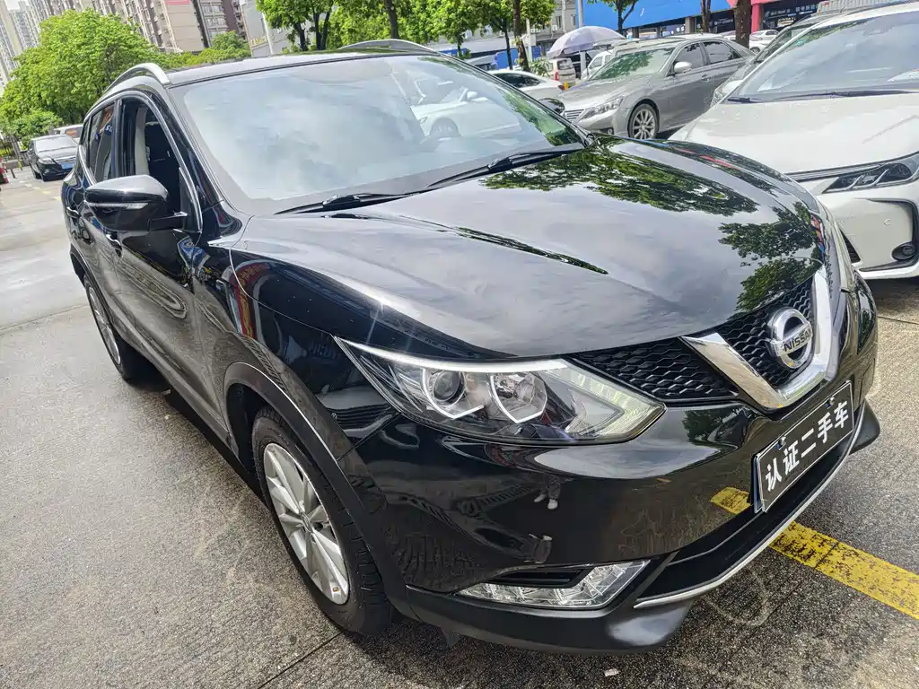 Nissan Qashqai — миниатюра 3