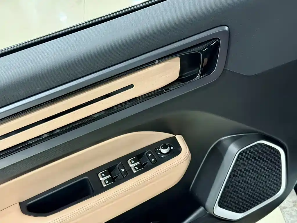 GEELY AUTOMOBILE GEELY ICON