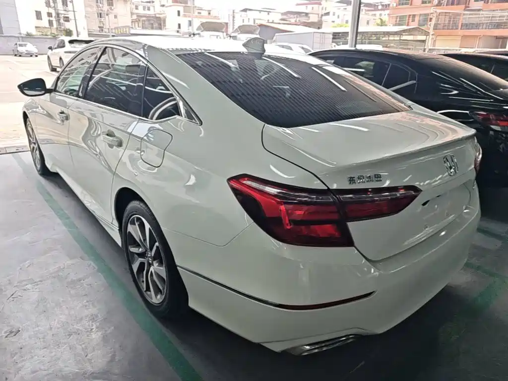 Honda Inspire — миниатюра 5
