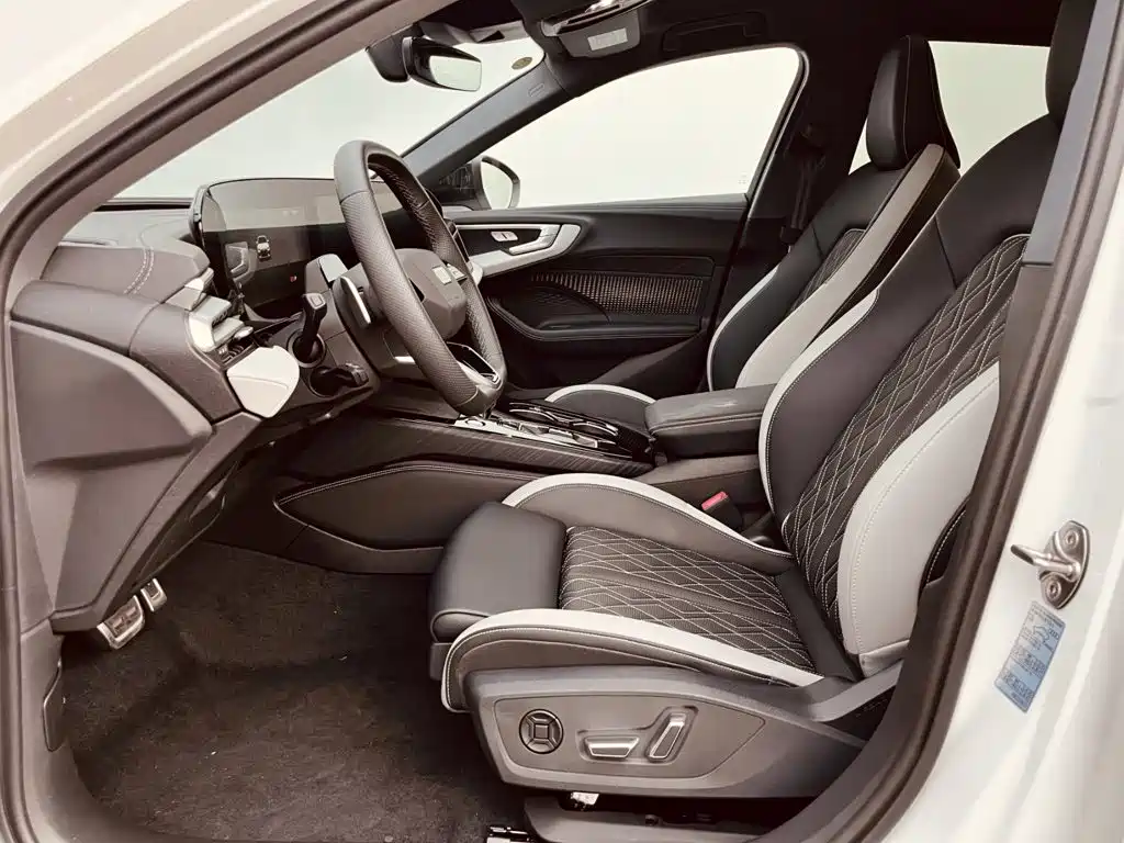 Audi A5L — миниатюра 16