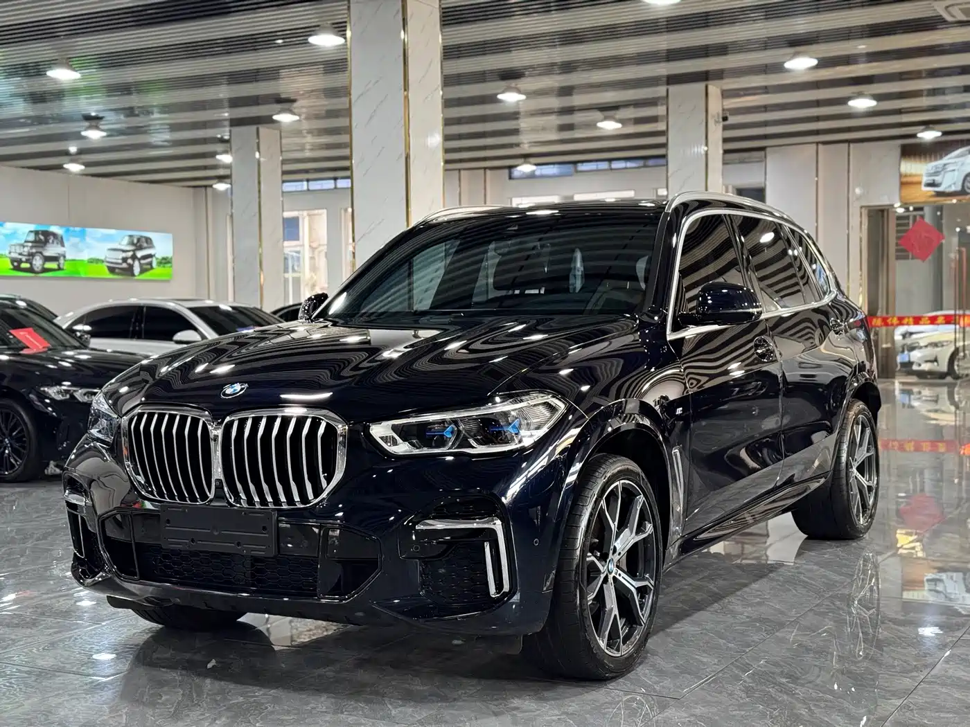 宝马X5 2022款 xDrive 40Li M运动套装 2023