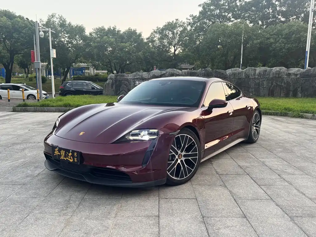 Porsche Taycan — фотографии объявления, Фото 7