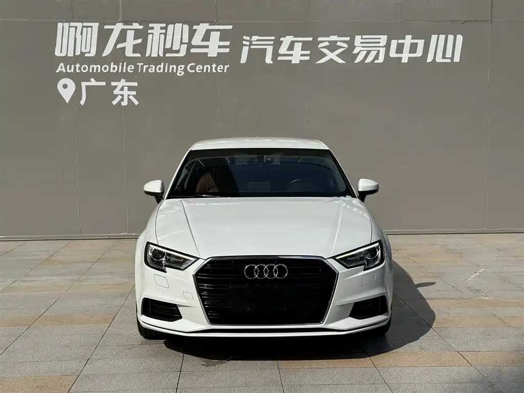 Audi A3 2018 30 Limousine 35 TFSI