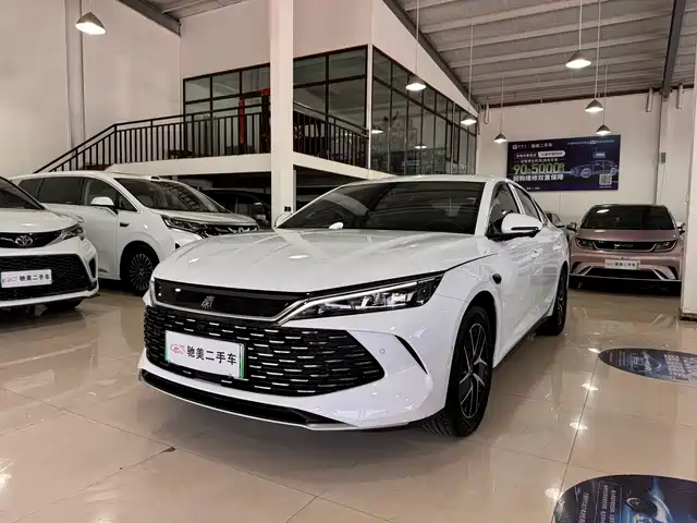 2025 BYD Qin