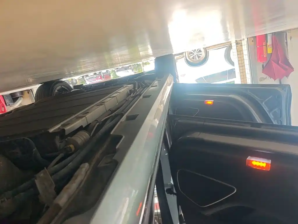 BYD MAX New Energy — миниатюра 22