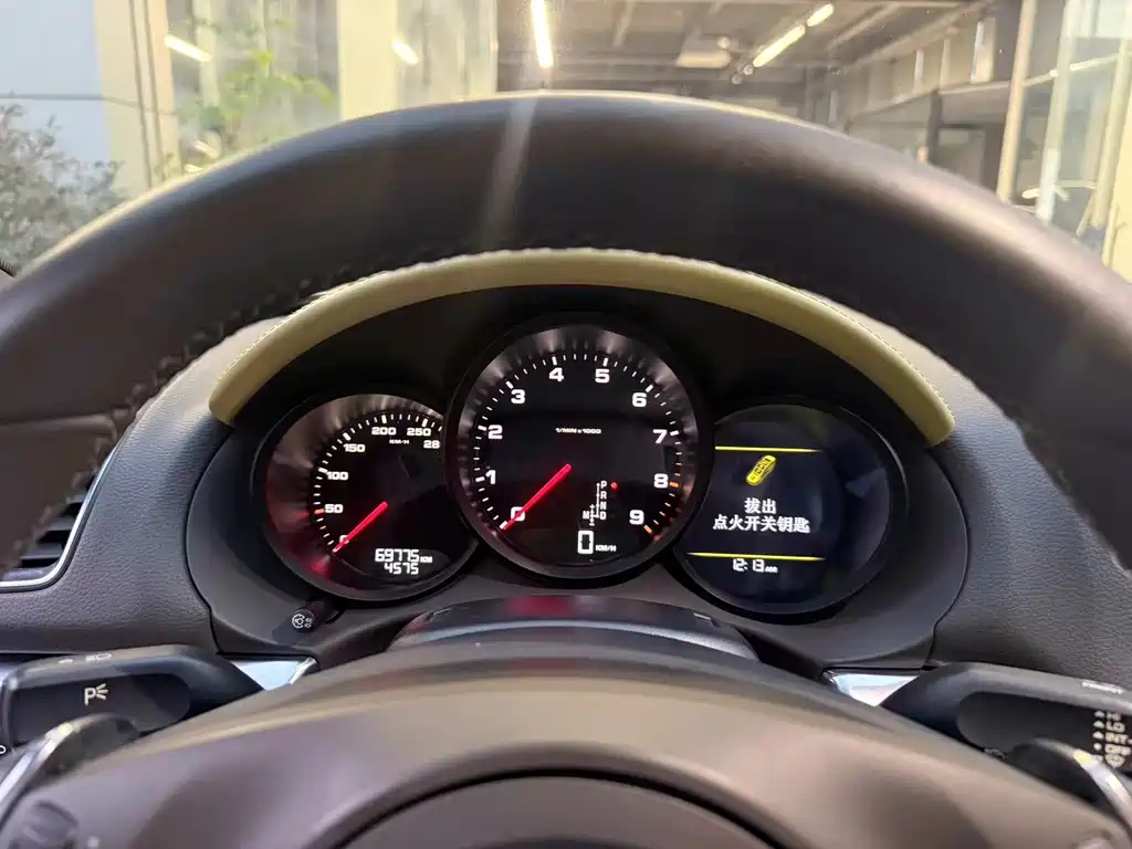 Porsche Cayman — миниатюра 9