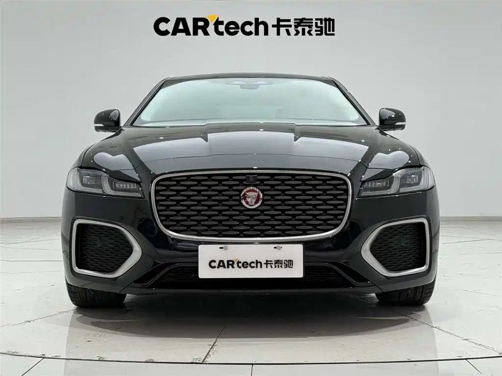 JAGUAR XFL