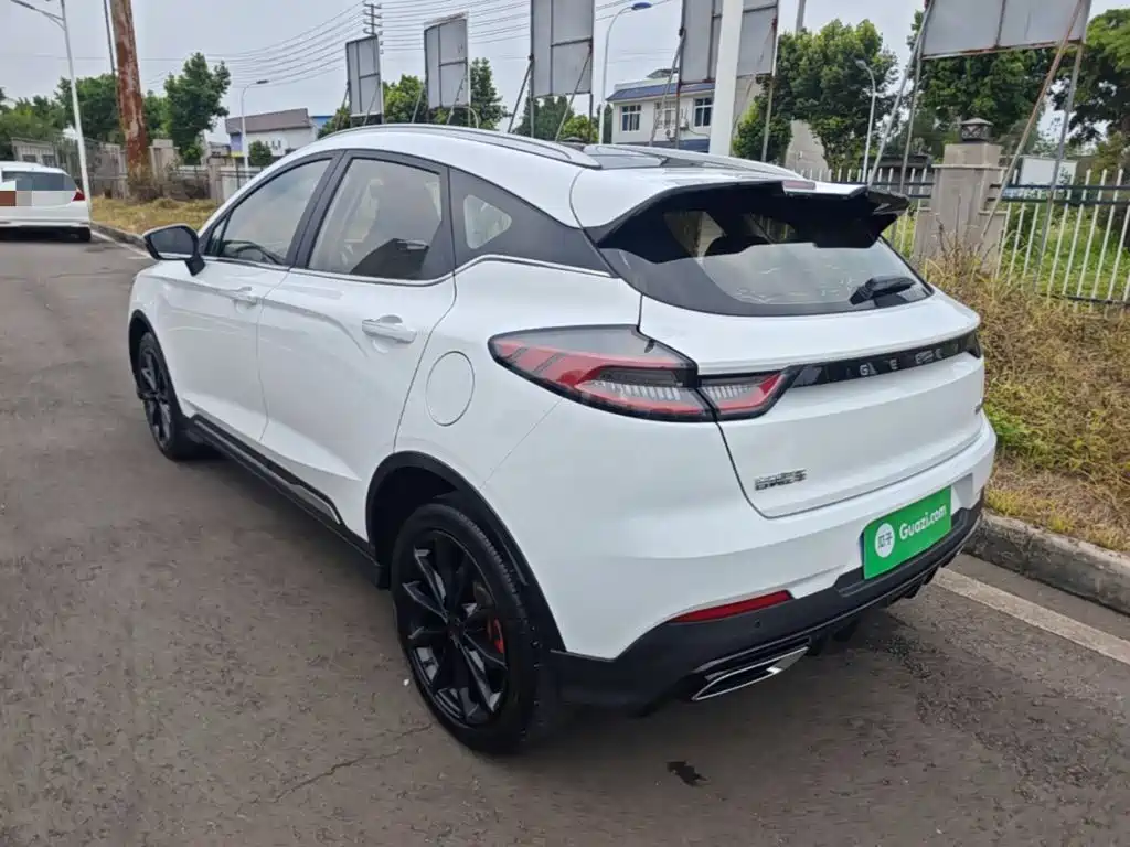 Geely Emgrand S — миниатюра 5
