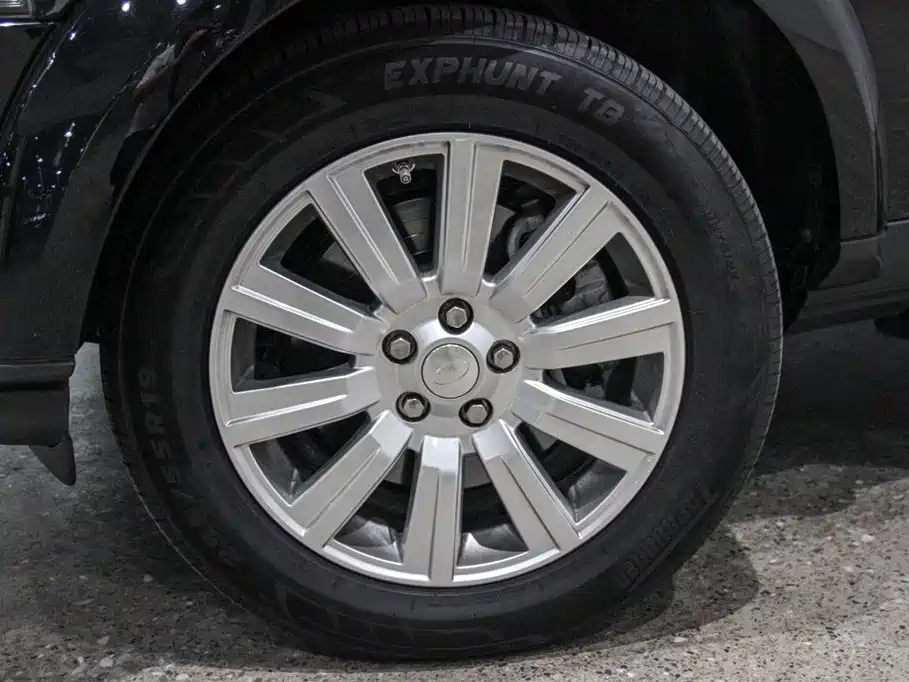 Land Rover Discovery 2014 3.0 SC V6 HSE