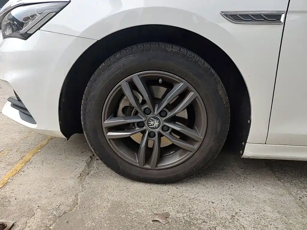 BYD Qin Pro — миниатюра 23