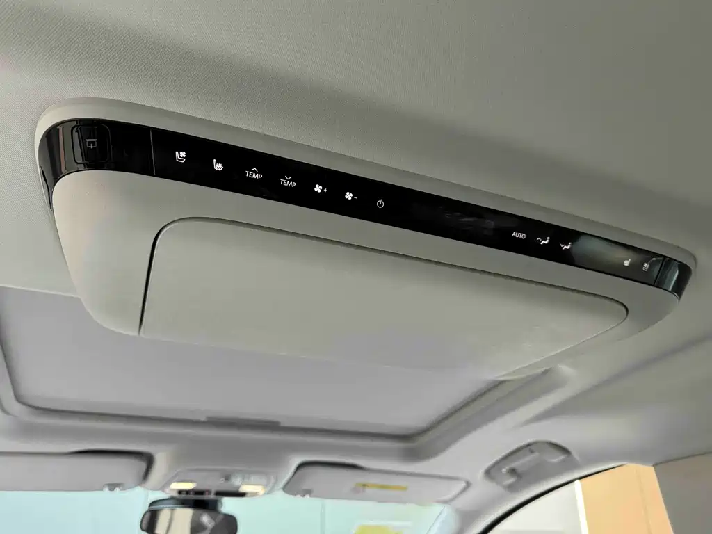 BUICK GL8 NEW ENERGY