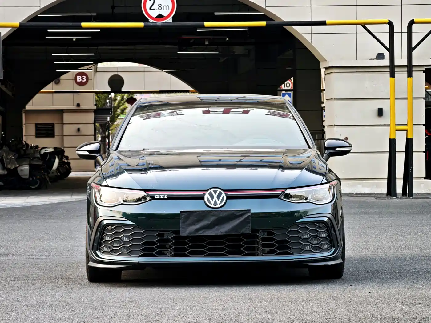 Volkswagen Golf GTI