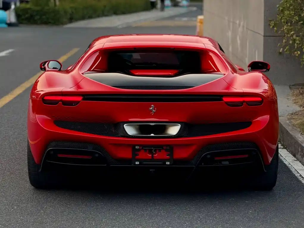 Ferrari 296 — миниатюра 4