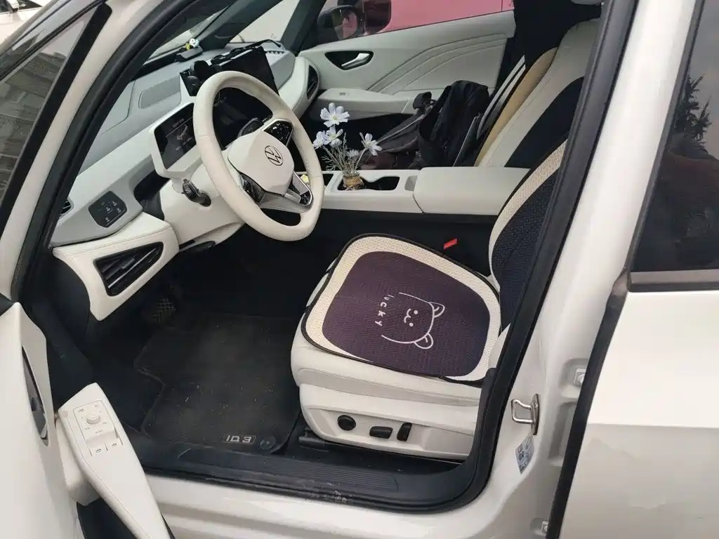 Volkswagen ID.3 — миниатюра 11