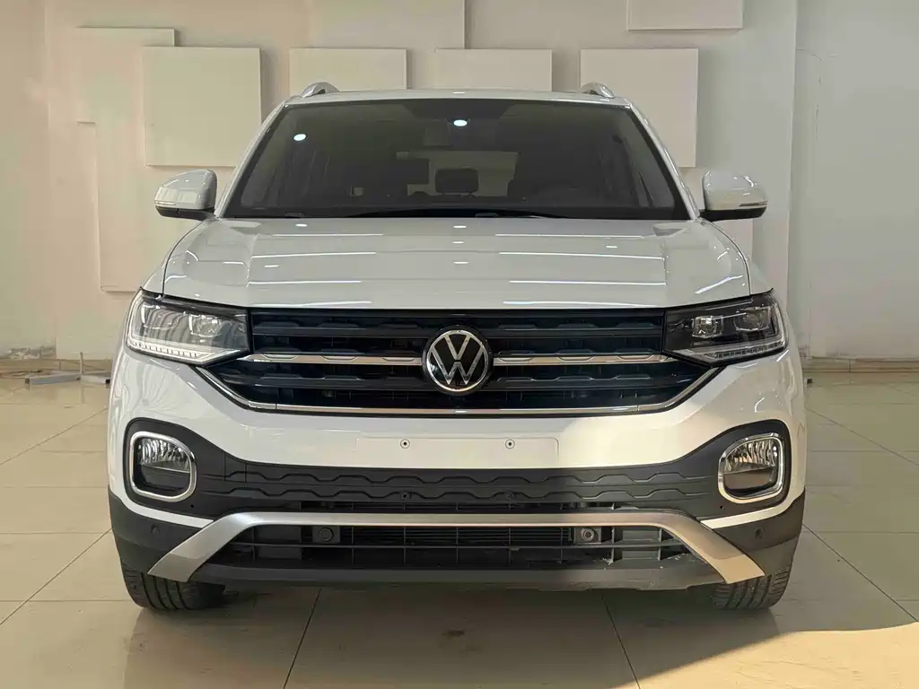 VOLKSWAGEN EXPLORING THE SHADOW