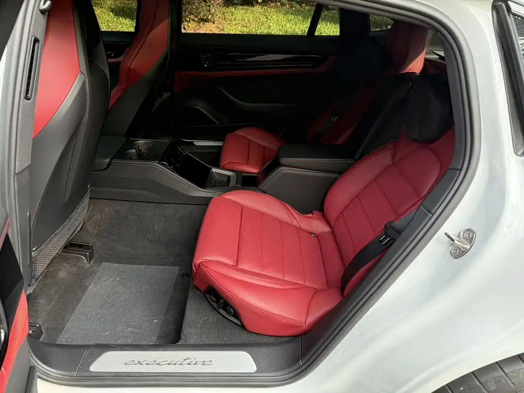 Porsche Panamera — миниатюра 9