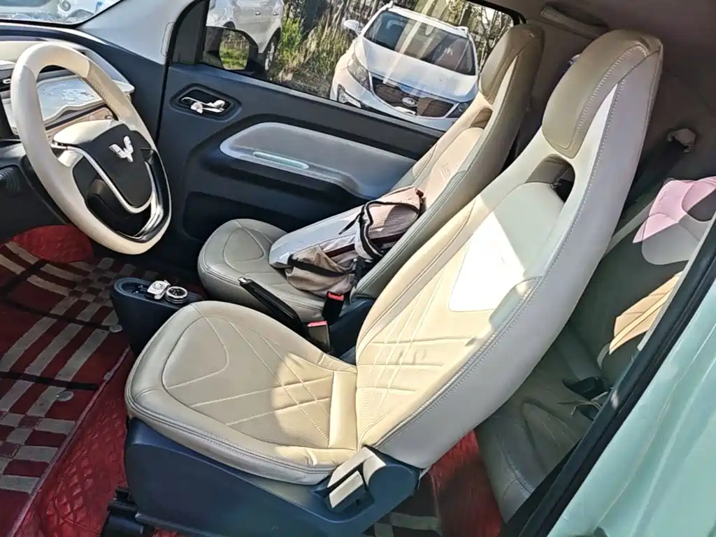 Wuling MINIEV — миниатюра 15