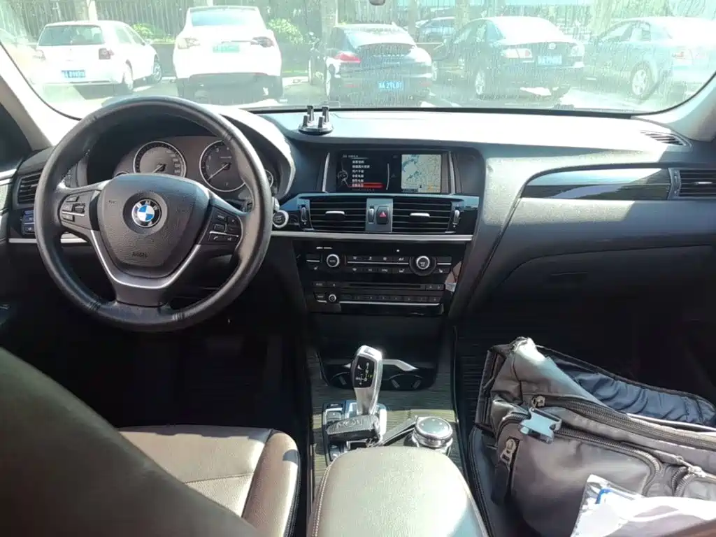 BMW X3 (Import) — миниатюра 10