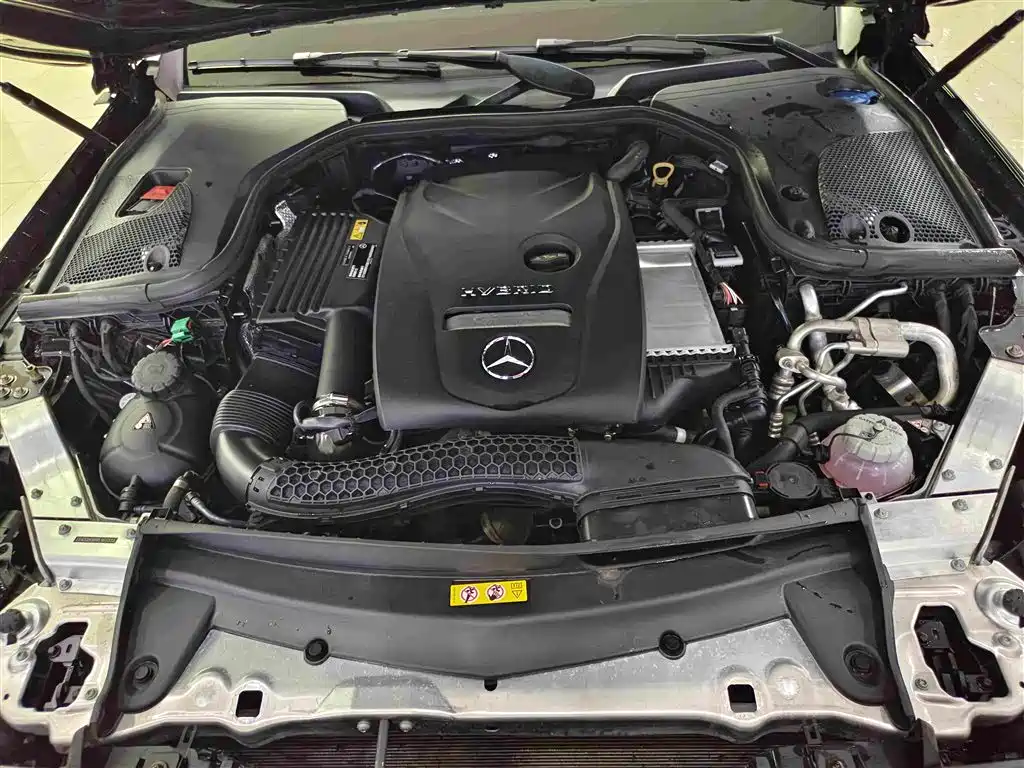 Mercedes-Benz E-Class New Energy — миниатюра 12