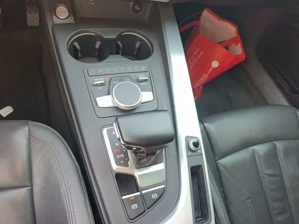 Audi A4L — миниатюра 14