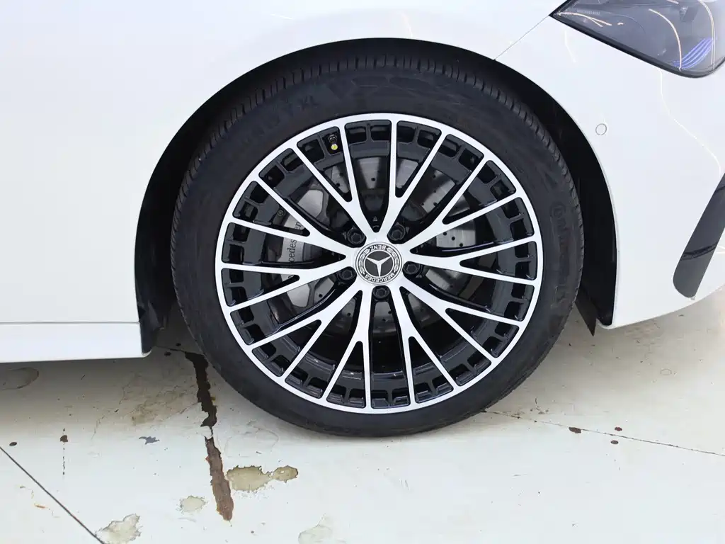 Mercedes-Benz CLE — миниатюра 13