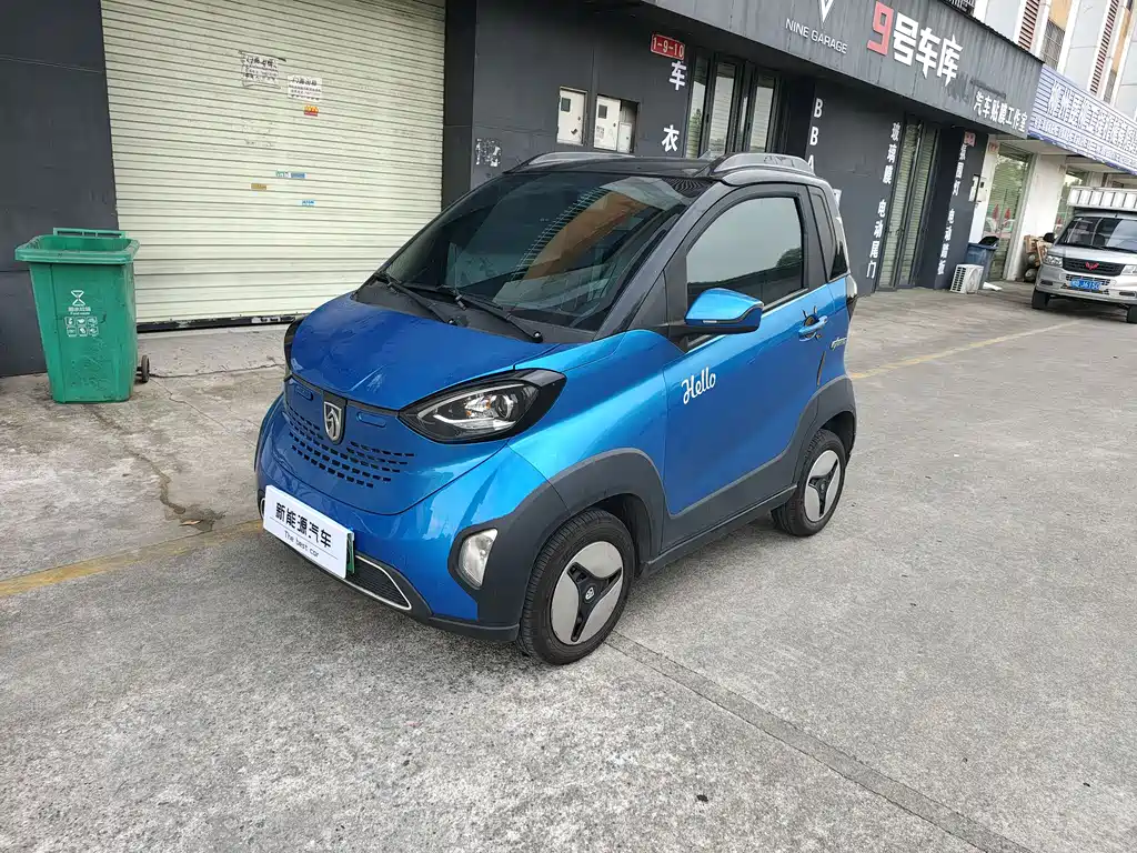 Baojun E100
