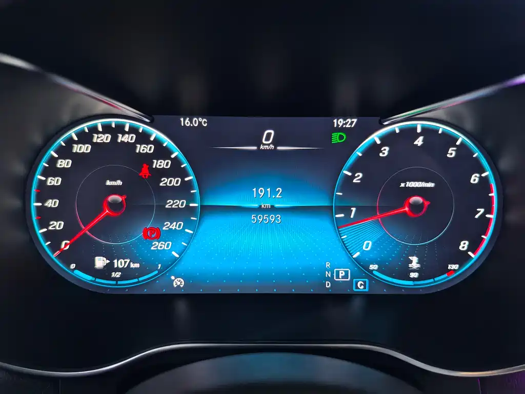 Mercedes-Benz GLC 2021 GLC 260 L 4MATIC Luxury