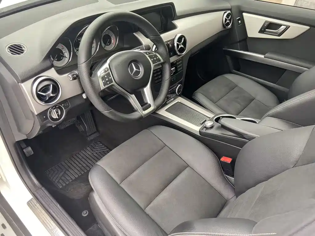 Mercedes-Benz GLK-Class — миниатюра 9