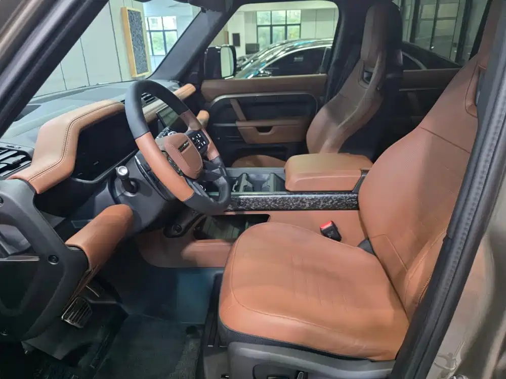 Land Rover Land Rover Defender 2026 110 OCTA BLACK
