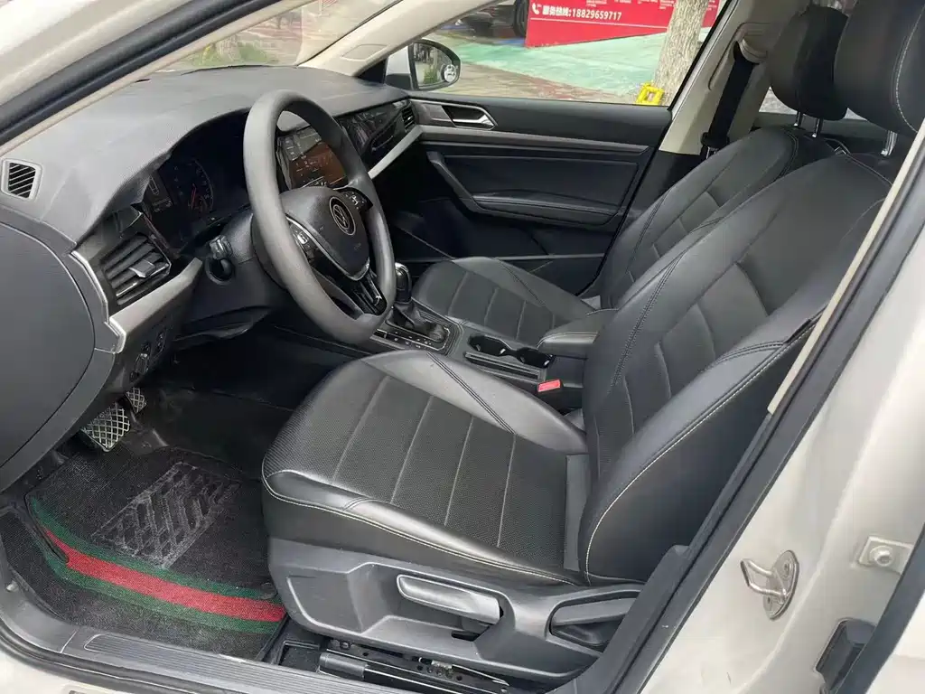 Volkswagen Lavida — миниатюра 4