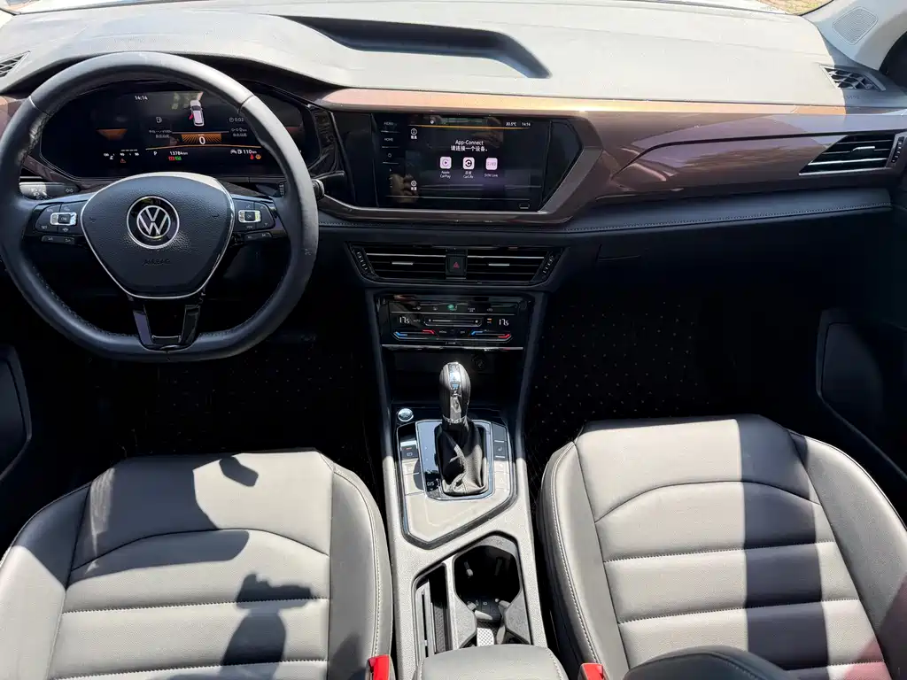 Volkswagen Tharu 2022 280TSI Comfort